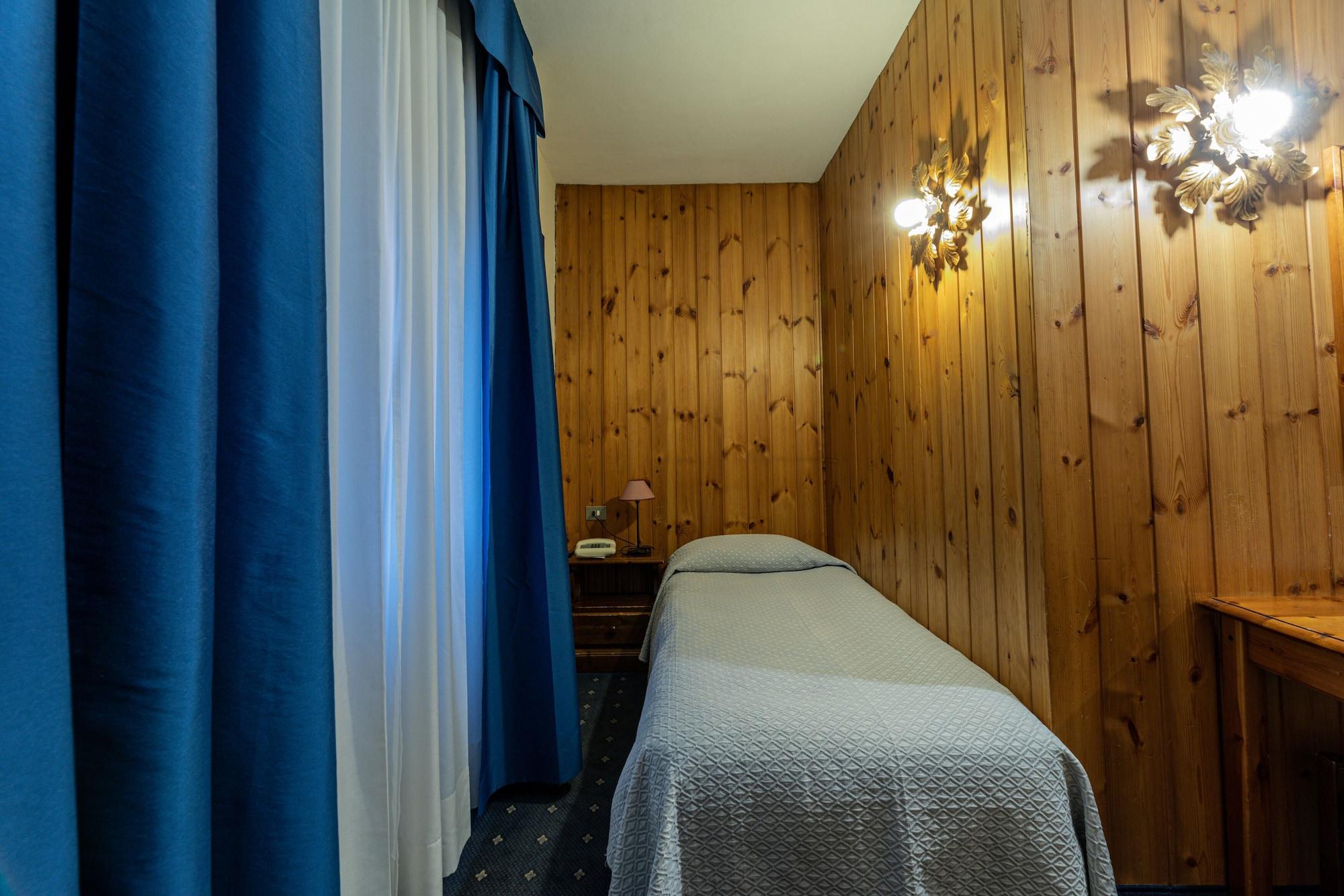 Hotel Курмайор Экстерьер фото